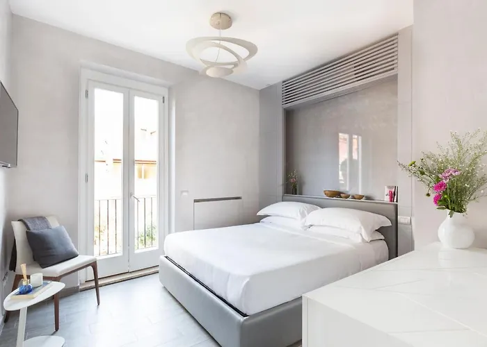 Exclusive Rooftop-designd Apartment